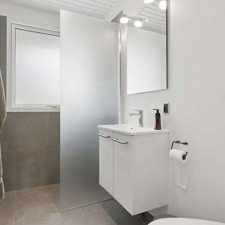 4 Bedroom Stunning Home In Thisted Feriehus